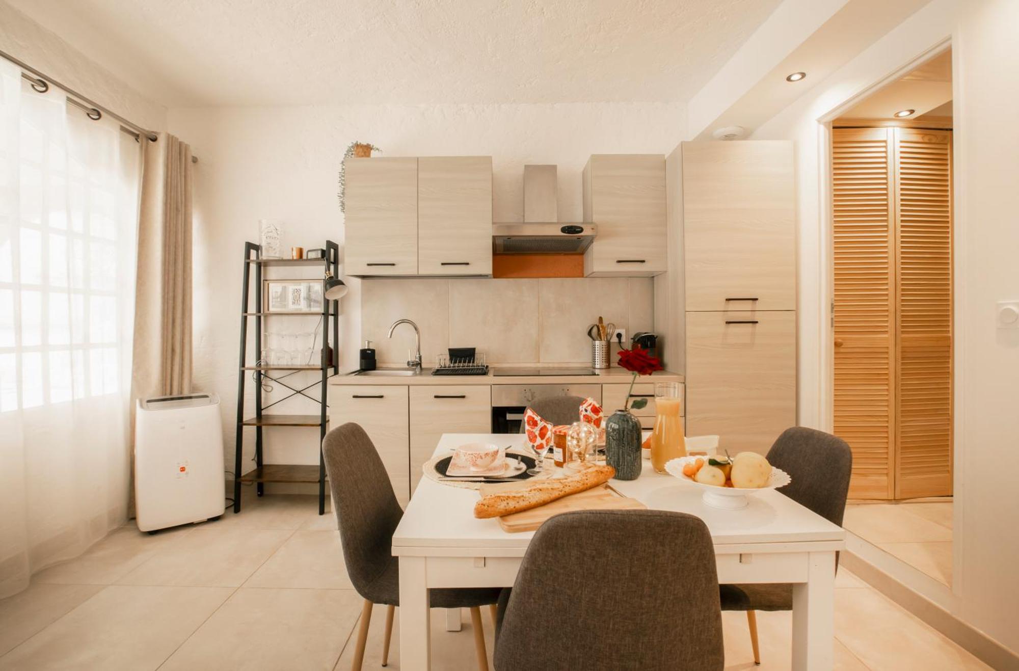 Appartement 30 M De La Plage Grimaud Exteriér fotografie