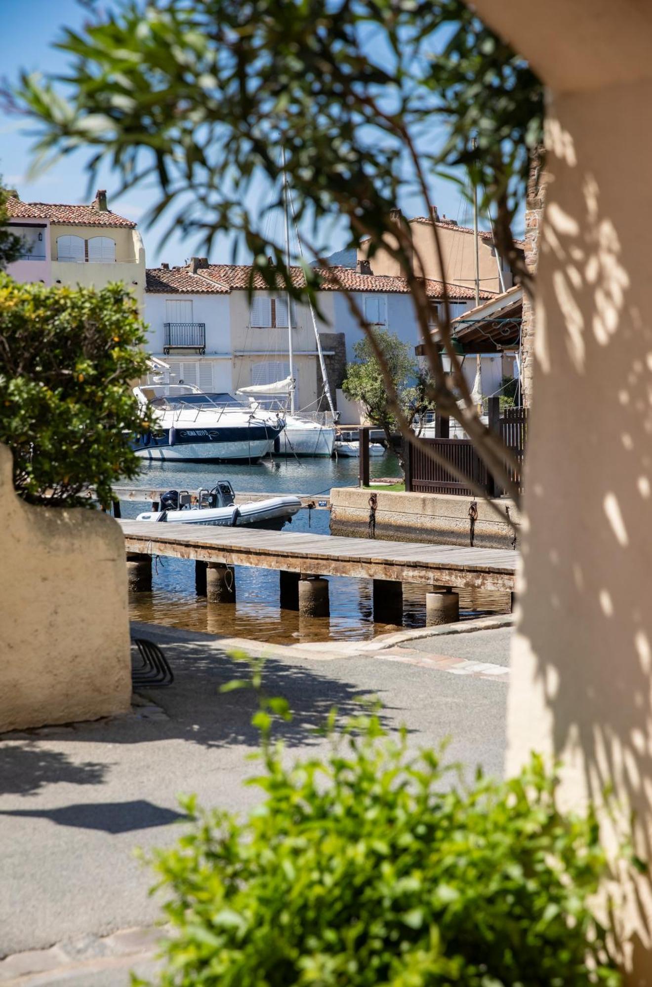Appartement 30 M De La Plage Grimaud Exteriér fotografie
